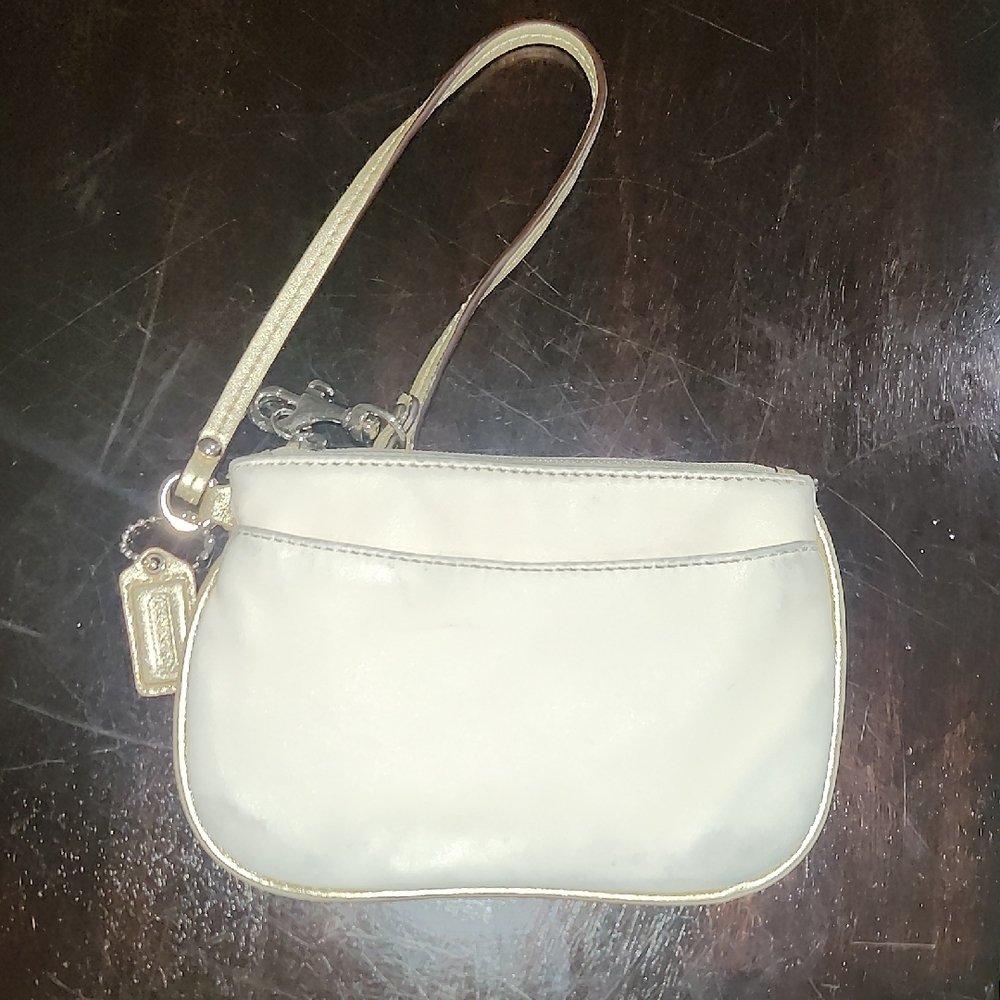 Vintage Coach Leather Wristlet